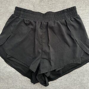 Girlfriend Collective | Black Trail Shorts, XS
